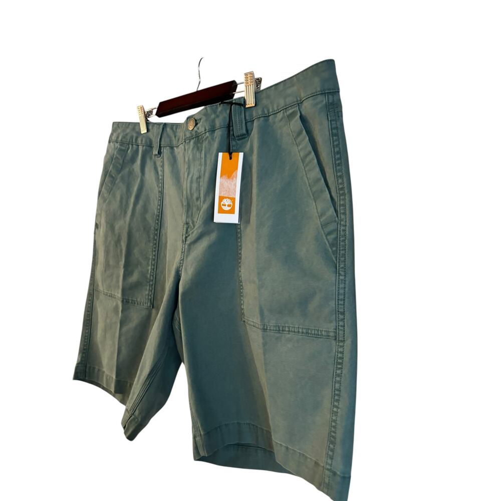 Timberland Shorts Mens 38 Green Relaxed Fit Utility Pocket Outdoor Casual New - Picture 2 of 8